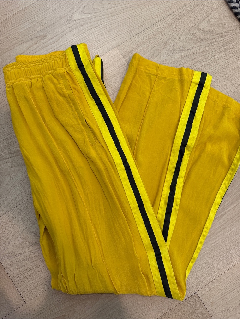 Gucci wide leg pants - Authentic & Real Silk
